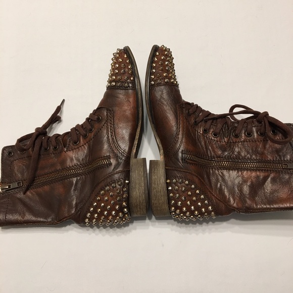 Steve Madden Tarnney Brown Leather Studded Combat Boots Size 7M - Picture 5 of 13